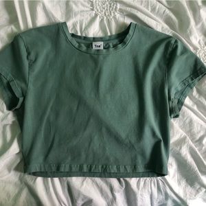 Articulate TNA Ortiz cropped tshirt